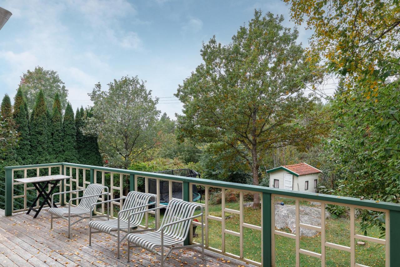 Fantastic 4 Bedroom Home In Bromma With Everything Stoccolma Esterno foto