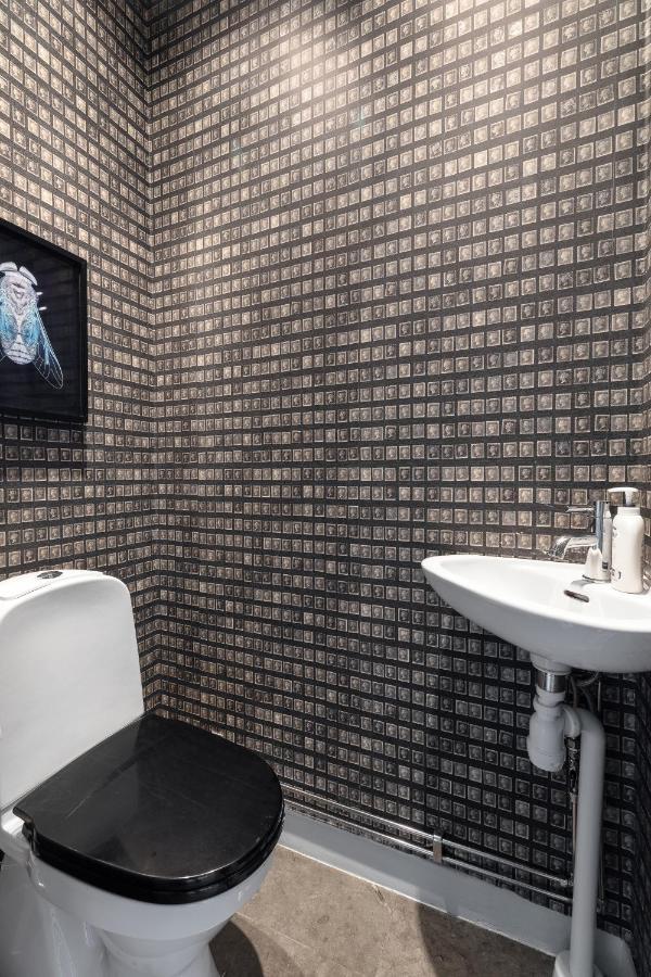 Fantastic 4 Bedroom Home In Bromma With Everything Stoccolma Esterno foto